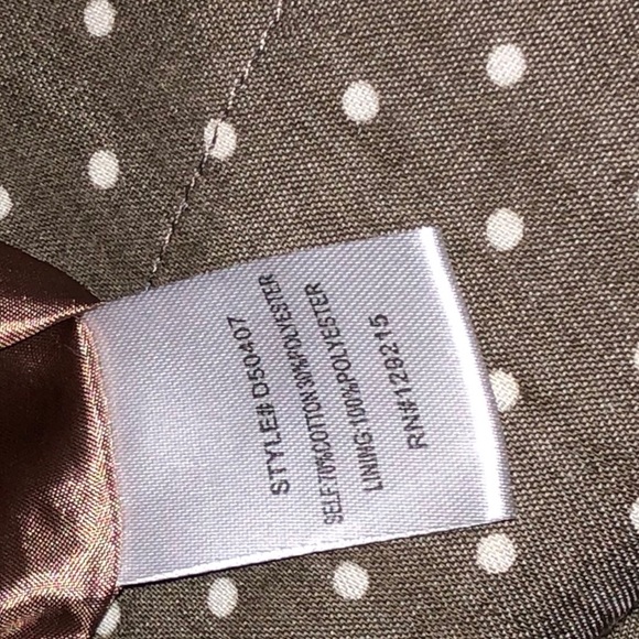 Dress - Picture 7 of 7